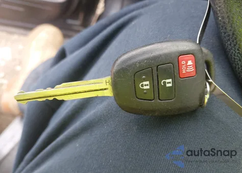 2017 Toyota Rav4 Le from USA, damaged, VIN JTMZFREV2HJ700624